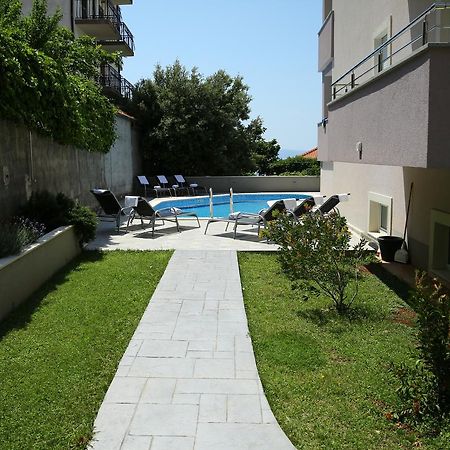 Apartments Nemira Exclusive Omis Bagian luar foto