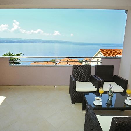 Apartments Nemira Exclusive Omis Bagian luar foto