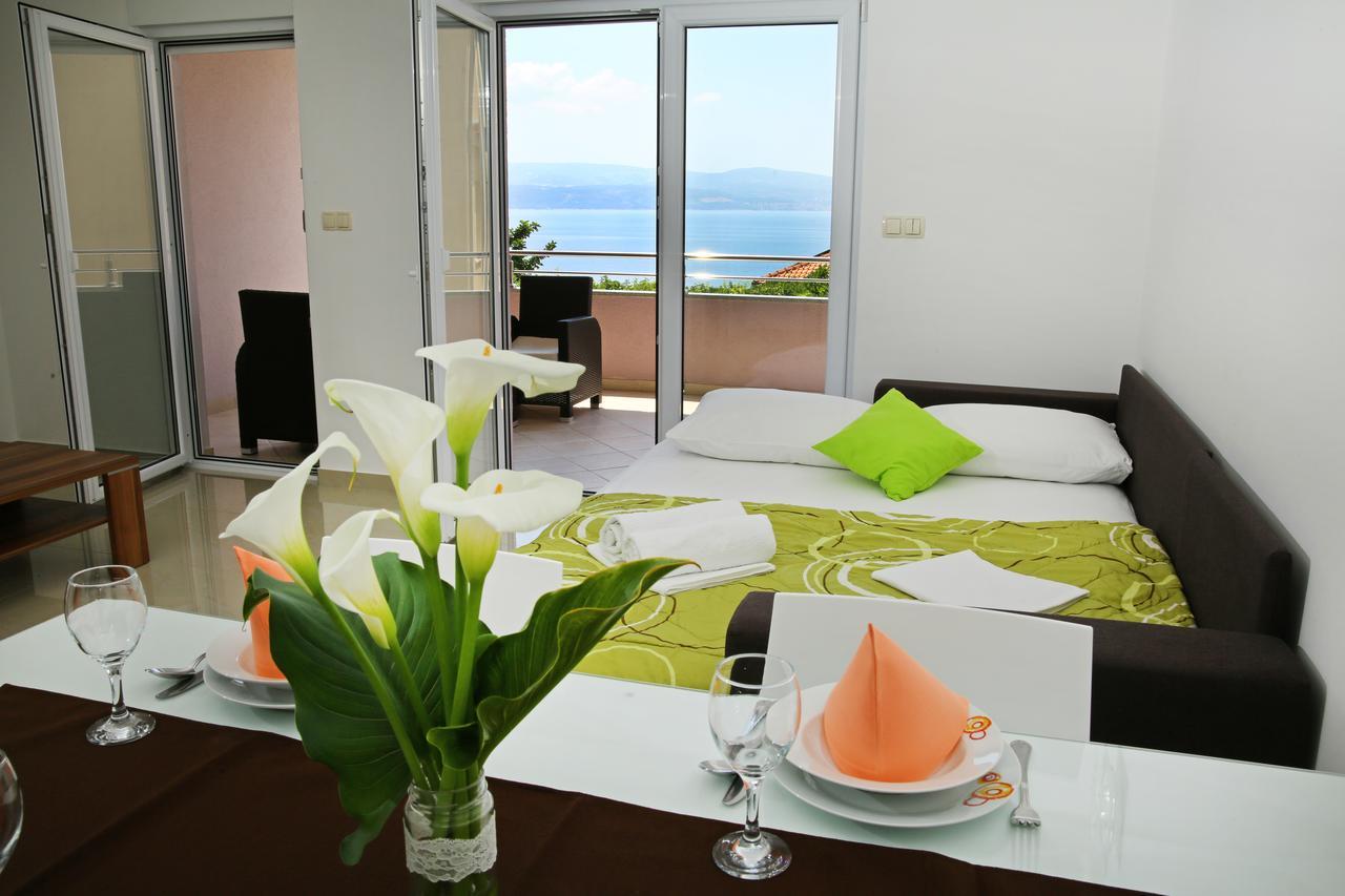 Apartments Nemira Exclusive Omis Bagian luar foto