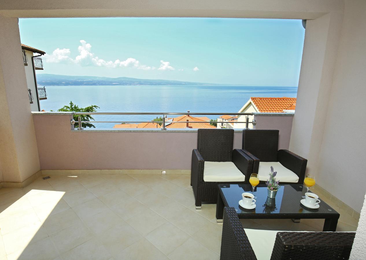 Apartments Nemira Exclusive Omis Bagian luar foto