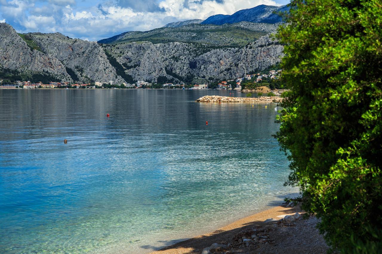 Apartments Nemira Exclusive Omis Bagian luar foto